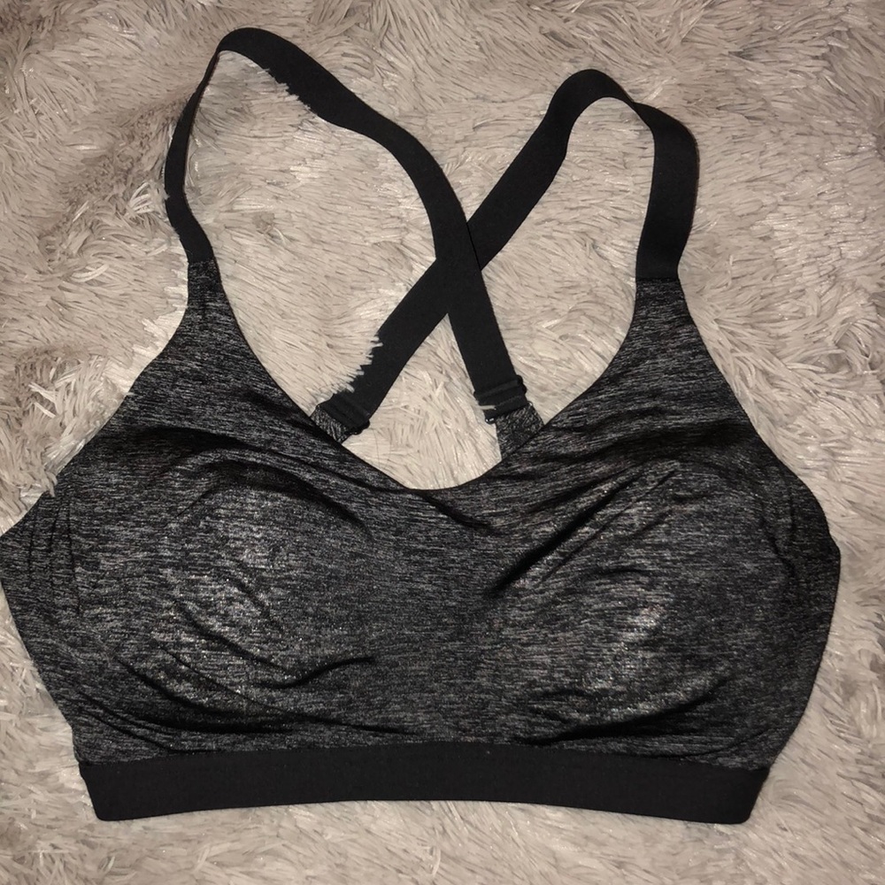 NWOT VSX sports bra